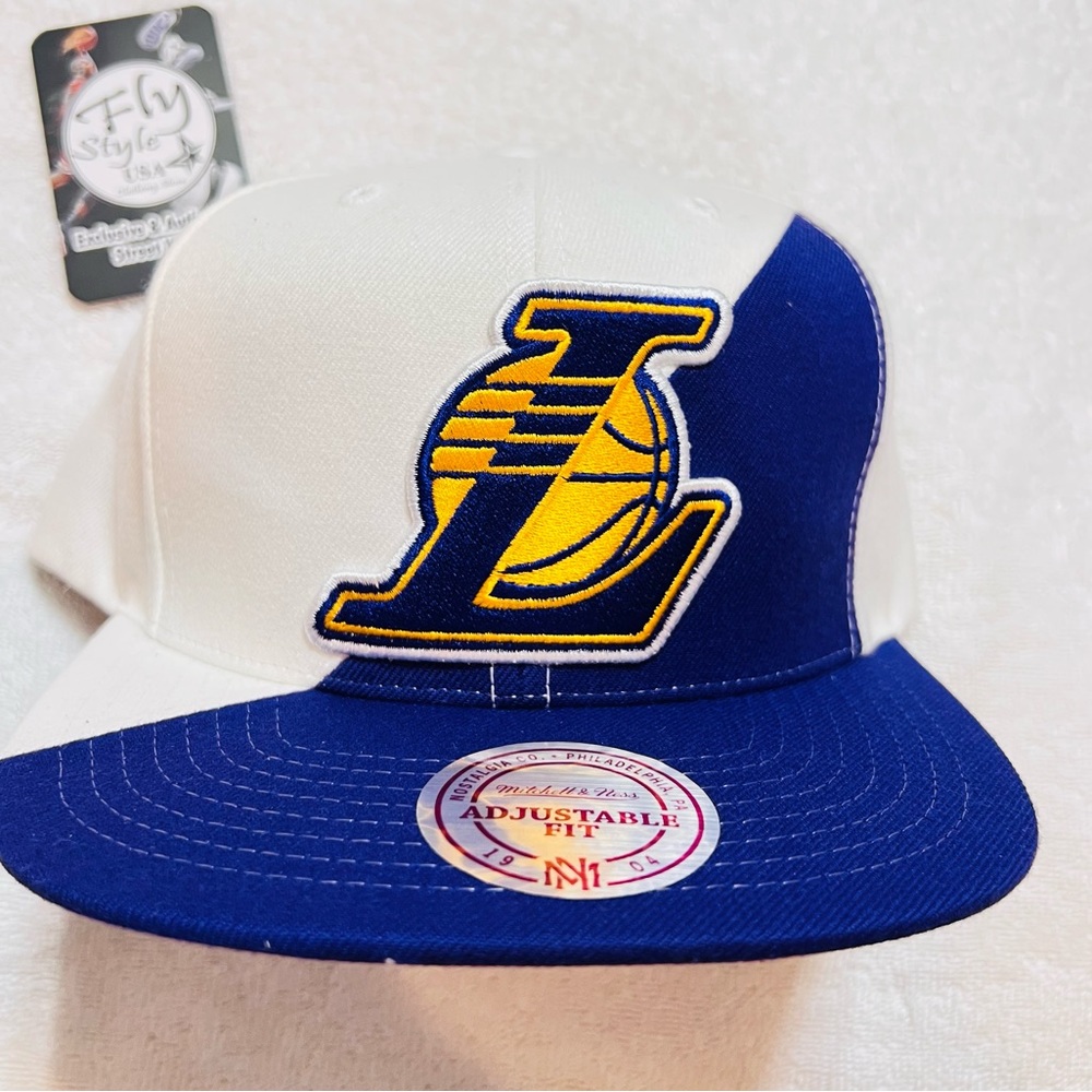 Exclusive Mitchell & Ness Los Angeles Lakers Summer Yellow Adjustable Snapback